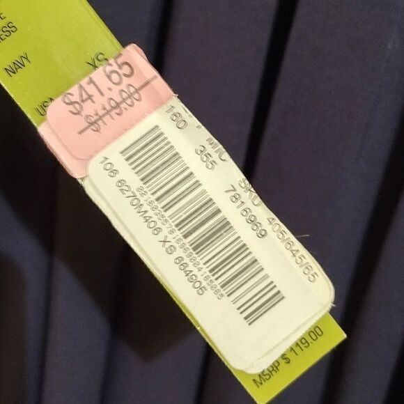 Gianni Bini Women's Size XS New Fit and Flare Mini Pullover V Neck Dress - Picture 3 of 8